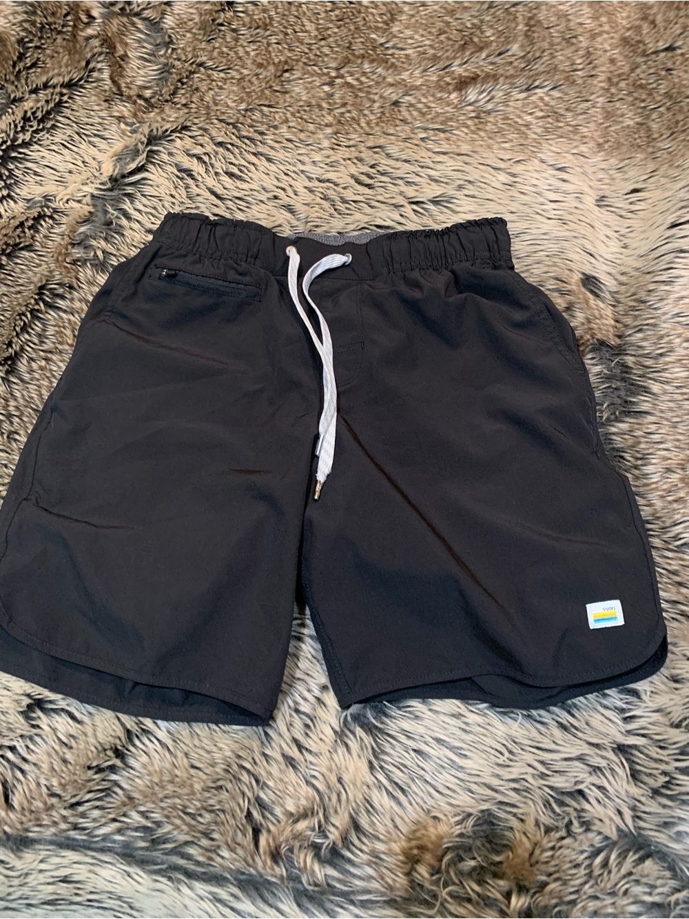 Vuori Banks Shorts Black 7” Mens Size S V330